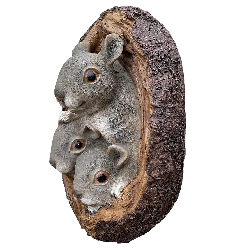 Squirrel Tree Hugger Yard Art Outdoor Tree Hole Statues Tree Face Decor Novelty Garden Decoration Outdoor Yard Art Sculpture