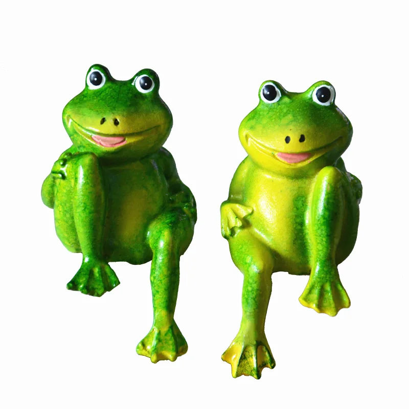 2pcs/Set Cute Resin Sitting Frogs Statue Outdoor Garden Store Decorative Frog Sculpture For Home Desk Garden Decor Ornament