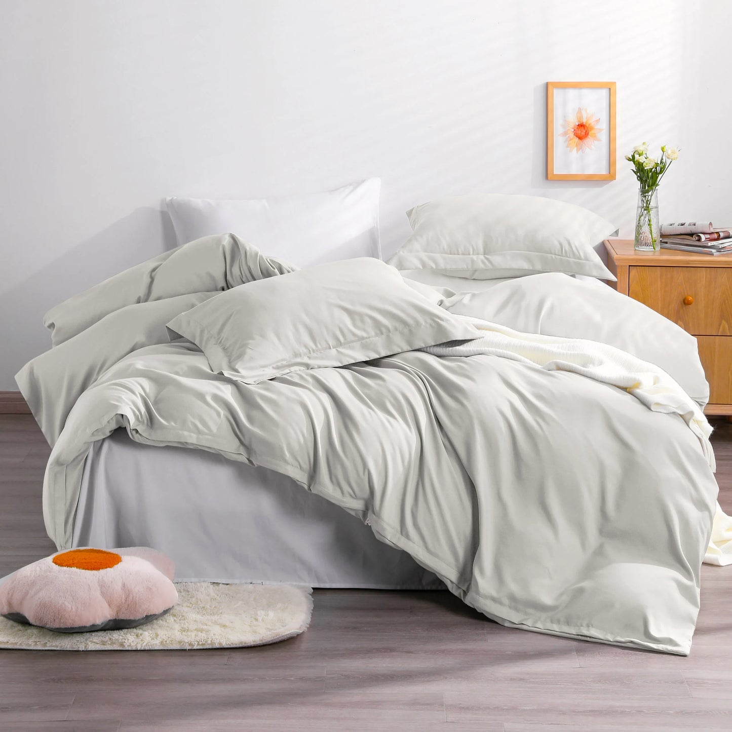 Ntbay 3-Piece Ultra Soft Microfiber Duvet Cover Set, nclude with Corner Ties and Pillow Shams