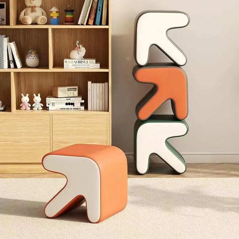 Realife Nordic Fitting Room Arrow Small Stool For Home Use Shoe Changing Stool Entrance Living Room Sofa Side Creative Low Stool