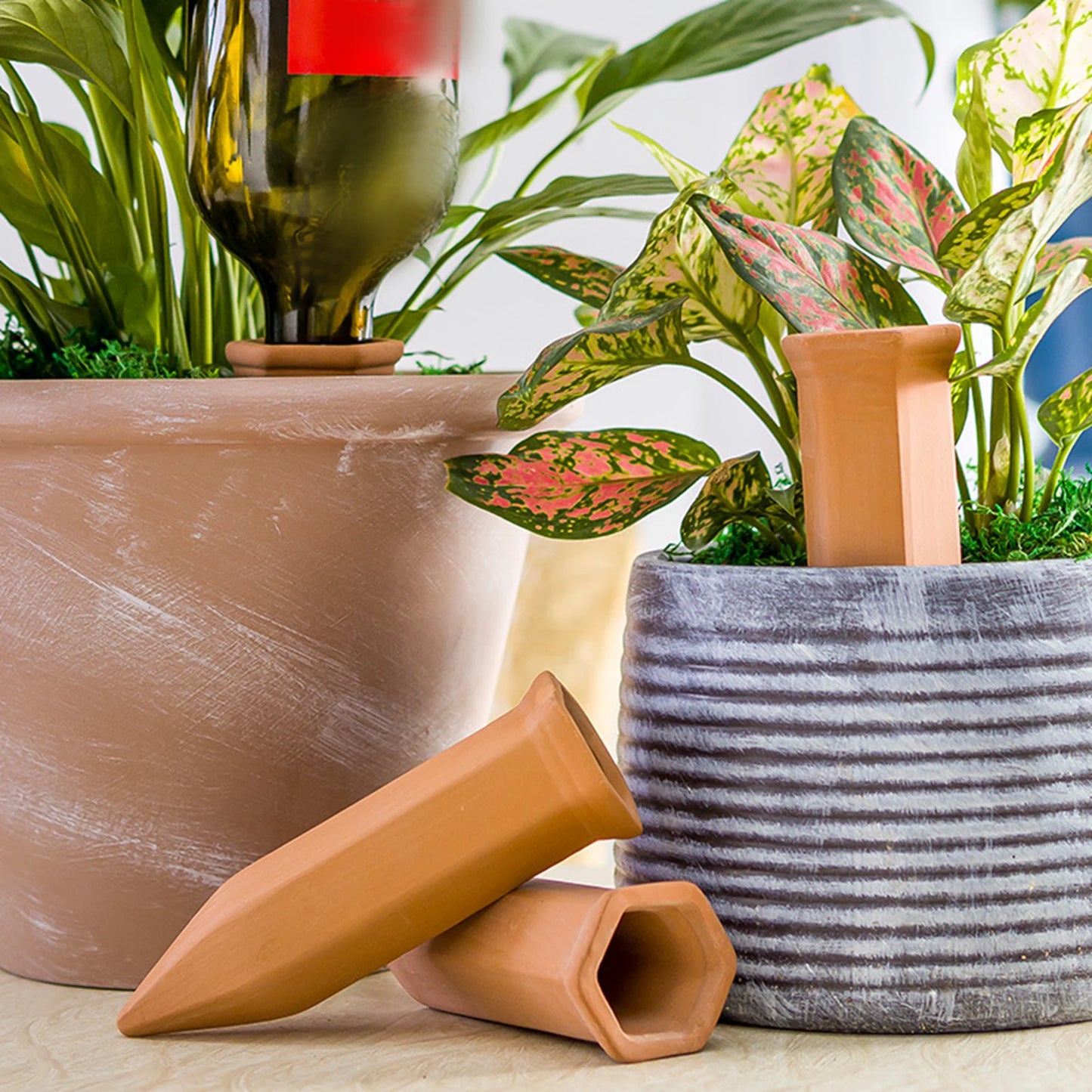 4Pcs Plant Watering Spikes Terracotta Multifunctional 150ml Plant Watering Devices for Devices Indoor Garden Vacations Outdoor