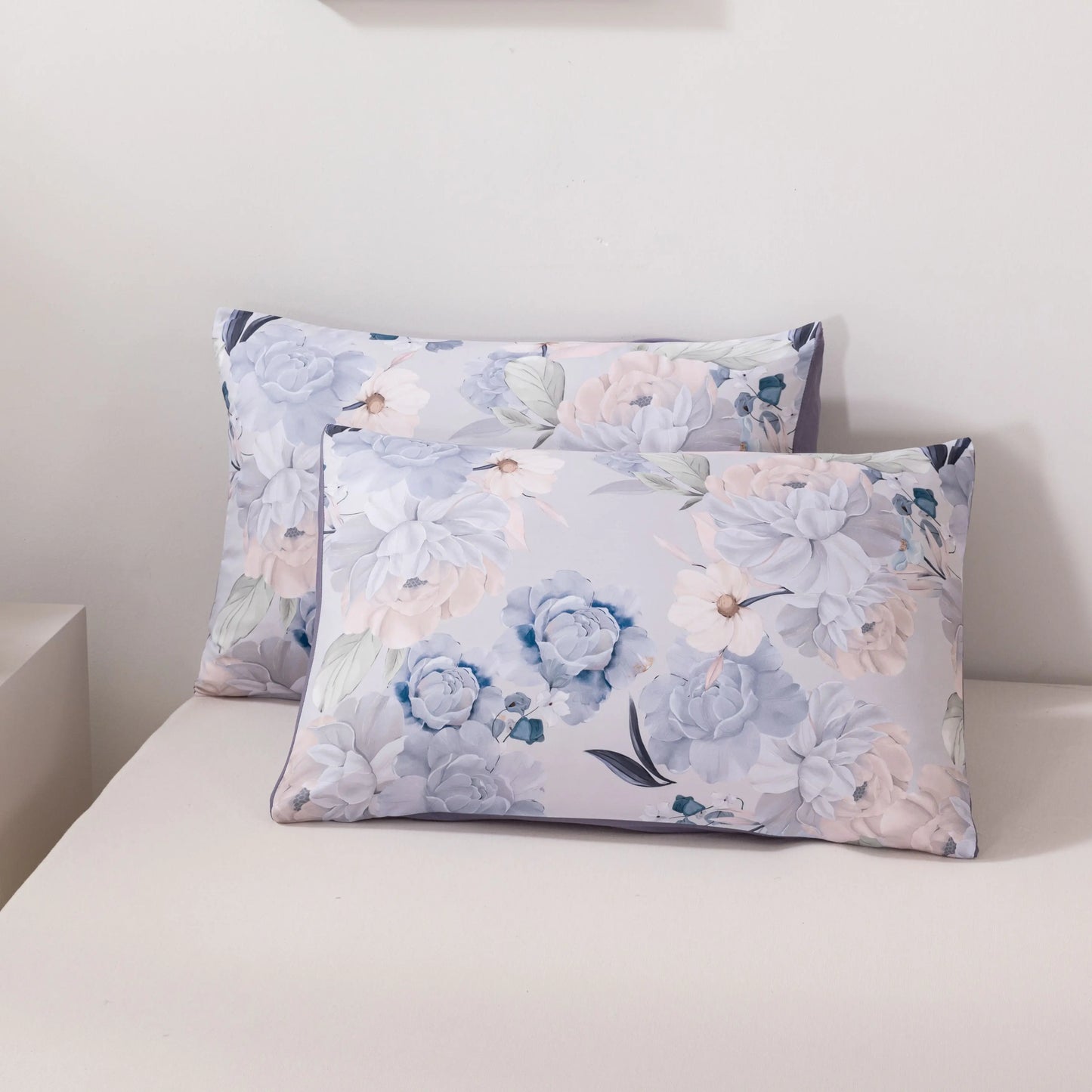 Queen Size Duvet Cover, Super Soft Breathable Easy Care Quilt Cover Rainforest Botanical Bedding 3-Piece Set with Zipper Closure