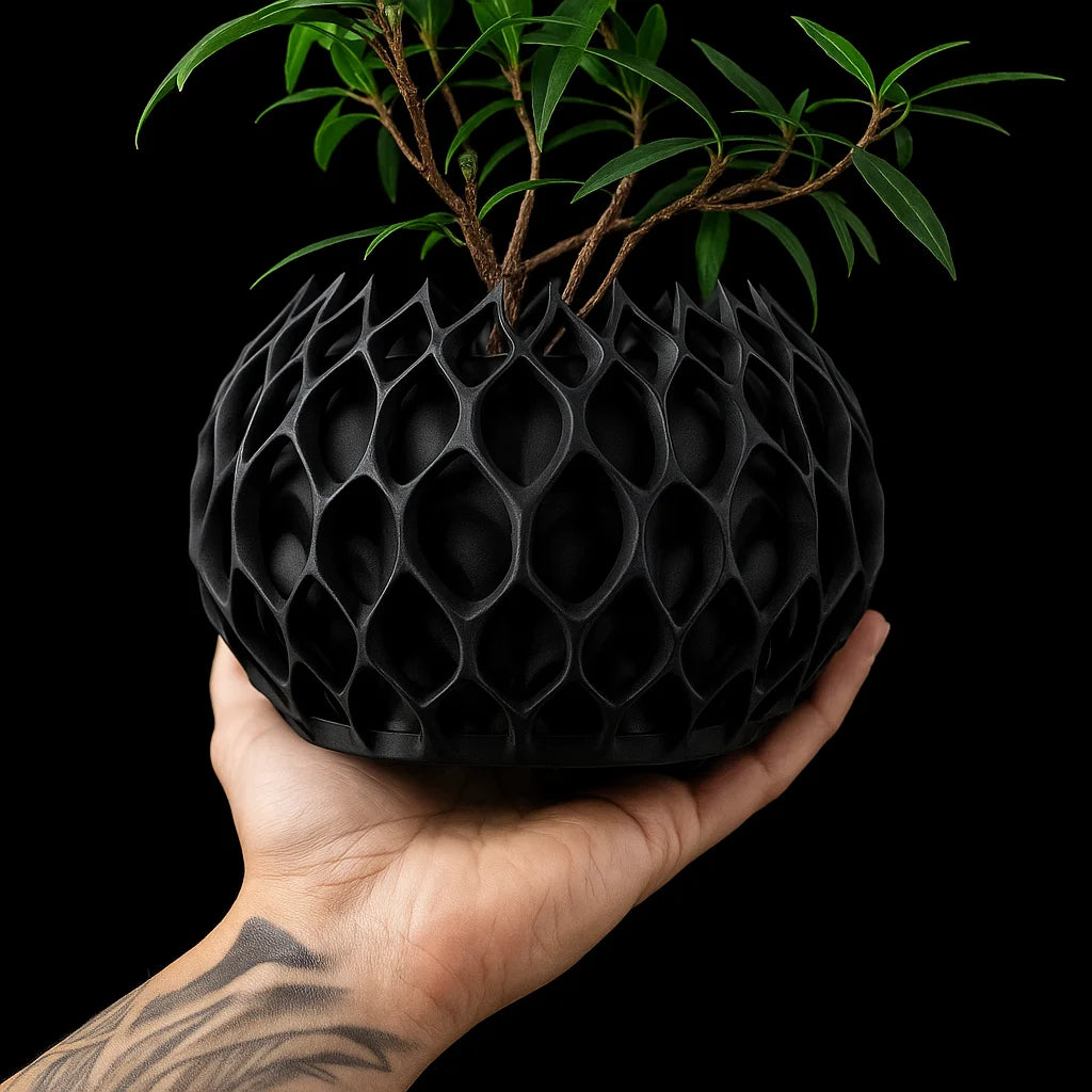 Modern Minimalist 3D Printed Plant Pot – Biodegradable Flower Planter for Home Decor, Eco-Friendly Sustainable Gift (Invader)