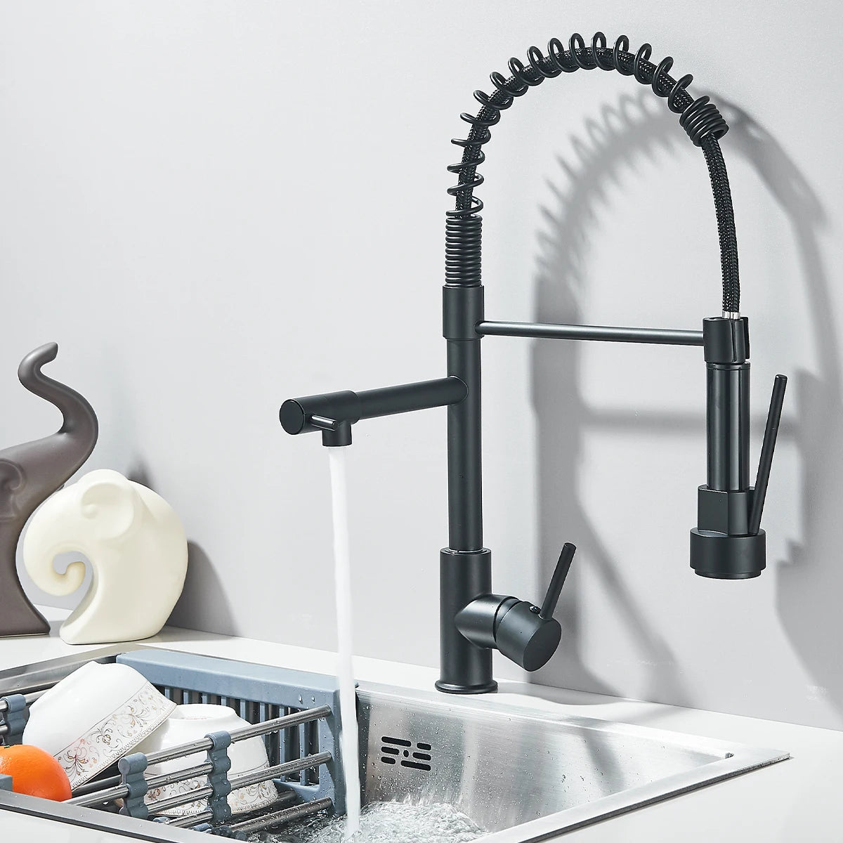 Black Pull Down Kitchen Faucet Dual Spout 360° Rotation Hot Cold Water Mixer Tap Single Handle Deck Mounted Kitchen Sink Crane