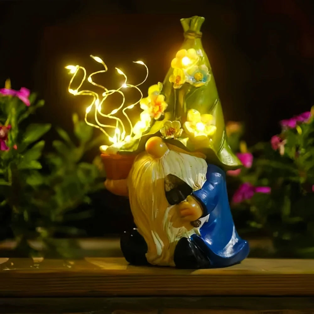 Gnome Garden Decor Statue Solar Gnomes Decorations for Yard with String Light Outdoor Decorations for Patio Mom Gift