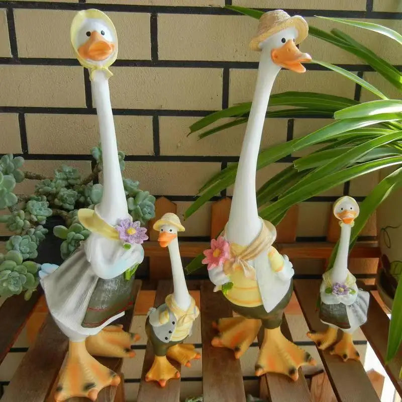 DIY Handmade Idyllic Simulation Resin Duck Animal Home Garden Courtyard Decoration Balcony Patio Decoration Garden Decor Statues