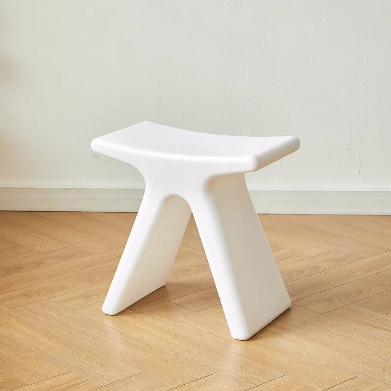 Wuli Nordic Household Shoe Changing Stool Creative Small Bench Modern Minimalist Small Stool Low Stool Special-shaped Stool 2024