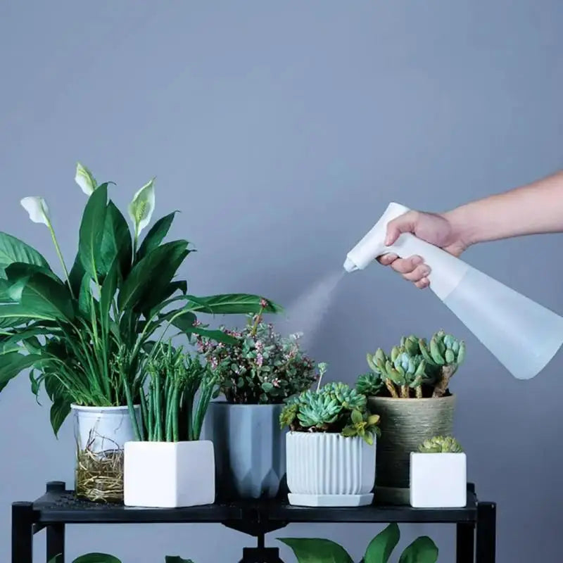 Electric Watering Can 550/900Ml Portable Usb Type-C Rechargeable Spray Bottle Gardening/cleaning/adjustable Sprinkler Home Tool