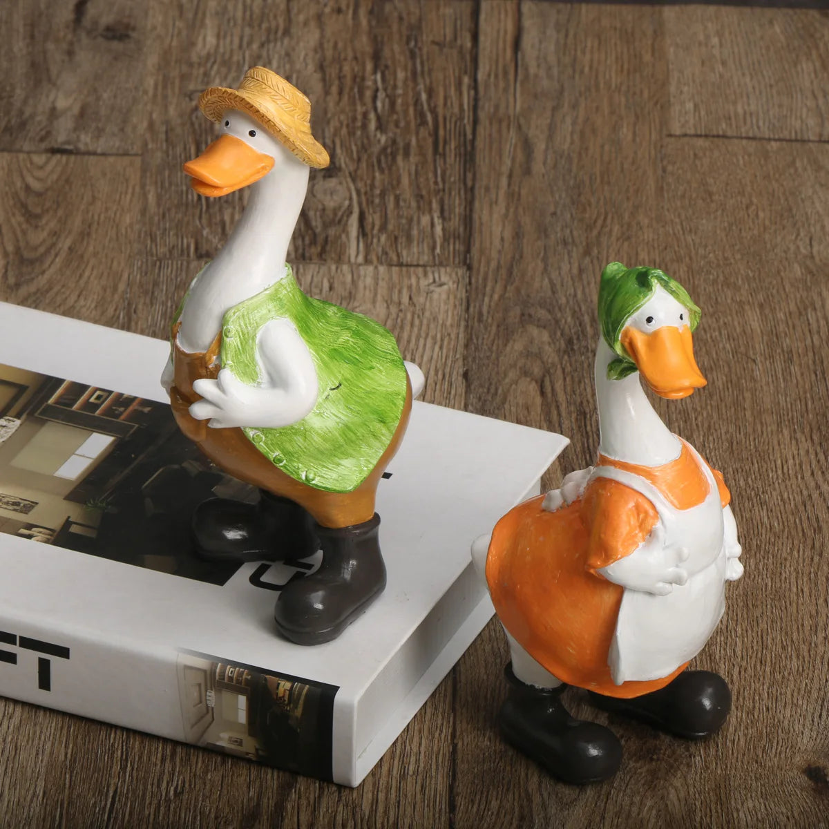2pcs/set American Style Duck Ornament, DesktopLandscape Animal Resin Ornament, Cute Ornament, HomeLiving Room Bar Cafe Decor Orn
