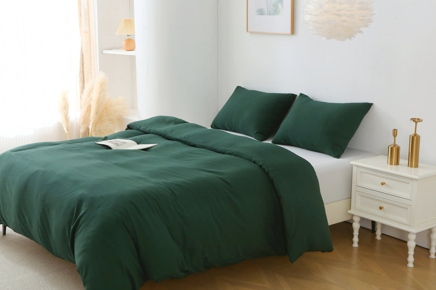 3 Pieces Solid Color Bedding Set with 1 Duvet Cover and 2 Pillow Shams, Comforter Not Included (King Size, Green)