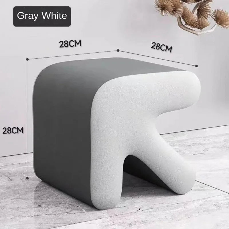 Realife Nordic Fitting Room Arrow Small Stool For Home Use Shoe Changing Stool Entrance Living Room Sofa Side Creative Low Stool