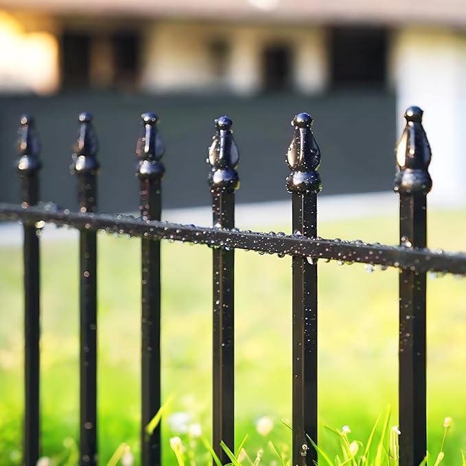 Metal Garden Fence 42" H x 30" W, 5 Panels (4 Panels + 1 Gate), Total 12.5 feet, Metal Border Folding Fence, Landscape Fencing Dog Fence Pet Fence for Flower Bed, Yard, Animal Barrier