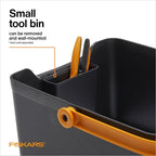Fiskars Garden Tool Caddy, Portable Storage Organizer with Removable Bin for Snips & Pruners, Durable Recycled Resin Carrier for Indoor & Outdoor Gardening, Locking Handle & Wall Mount