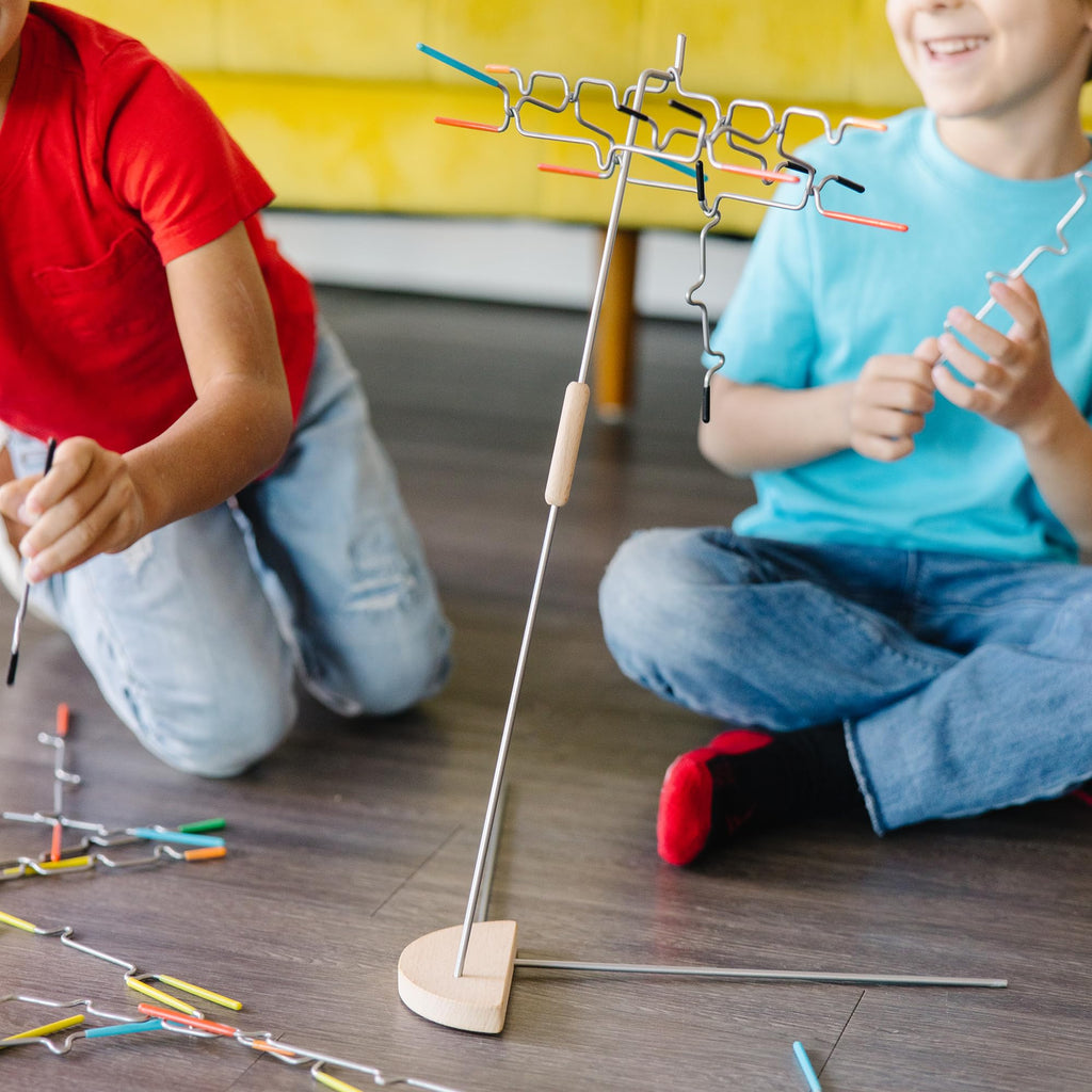 Melissa & Doug Suspend Family Game