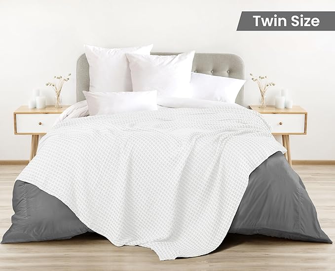 Utopia Bedding White 100% Cotton Waffle Blanket 300 GSM [Twin - 90x72 Inch] Soft Lightweight Breathable Dorm Bed Blanket for All Season