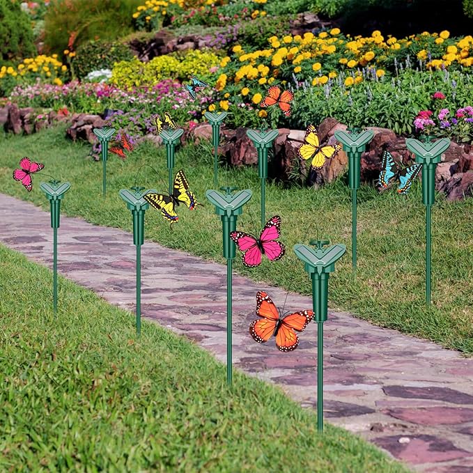 18 Pcs Solar Flying Moving Fluttering Waterproof Garden Stakes Decorations for Home Yard Pathway Garden Landscape Christmas Outdoor Indoor Centerpieces Gift Decorations (Butterfly)