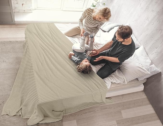 Utopia Bedding Khaki 100% Cotton Waffle Blanket 300 GSM [Queen - 90x90 Inch] Soft Lightweight Breathable Bed Blanket for All Season