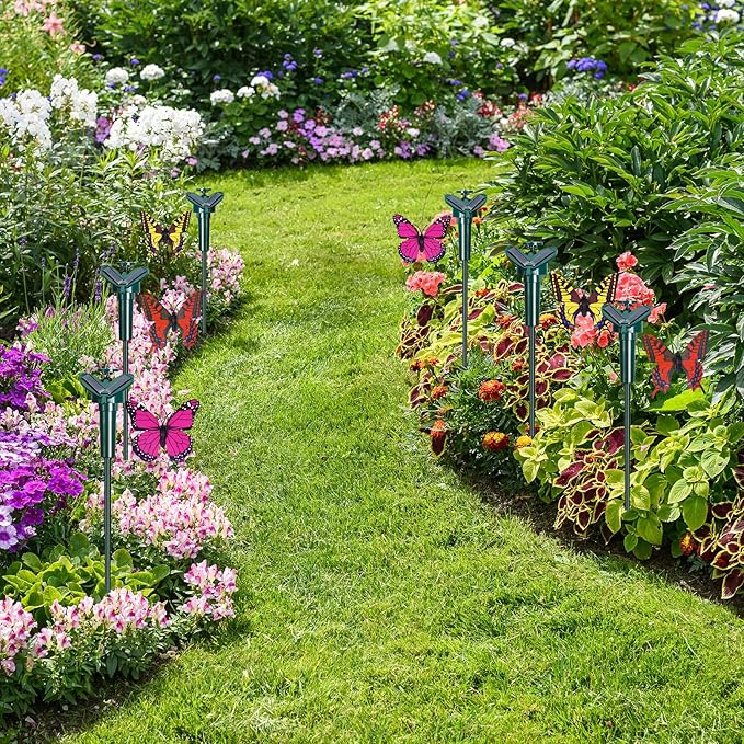 3 Pcs Solar Flying Moving Fluttering Waterproof Garden Stakes Decorations for Home Yard Pathway Garden Landscape Christmas Outdoor Indoor Centerpieces Gift Decorations (Butterfly)