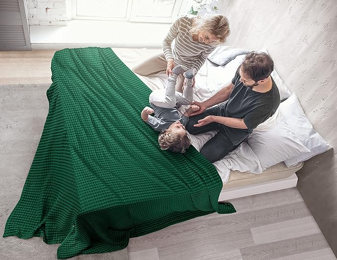 Utopia Bedding Forest Green 100% Cotton Waffle Blanket 300 GSM [Queen - 90x90 Inch] Soft Lightweight Breathable Bed Blanket for All Season