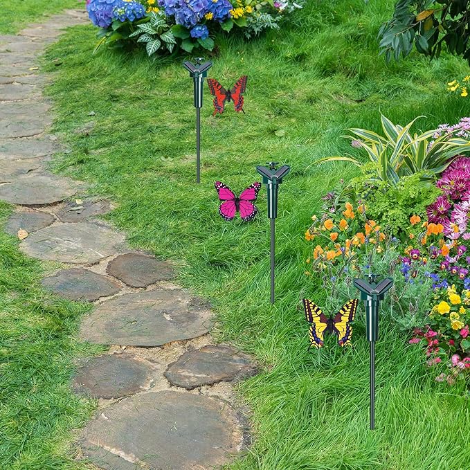 3 Pcs Solar Flying Moving Fluttering Waterproof Garden Stakes Decorations for Home Yard Pathway Garden Landscape Christmas Outdoor Indoor Centerpieces Gift Decorations (Butterfly)