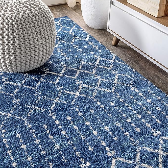JONATHAN Y Boho Vintage Diamond Blue/White Indoor Area Rug 4X6 ft, Moroccan Hype for Living Room, Bedroom, Kitchen, Office, Easy-Cleaning, High Traffic, Pet-Friendly, Non-Shedding (MOH101A-4)