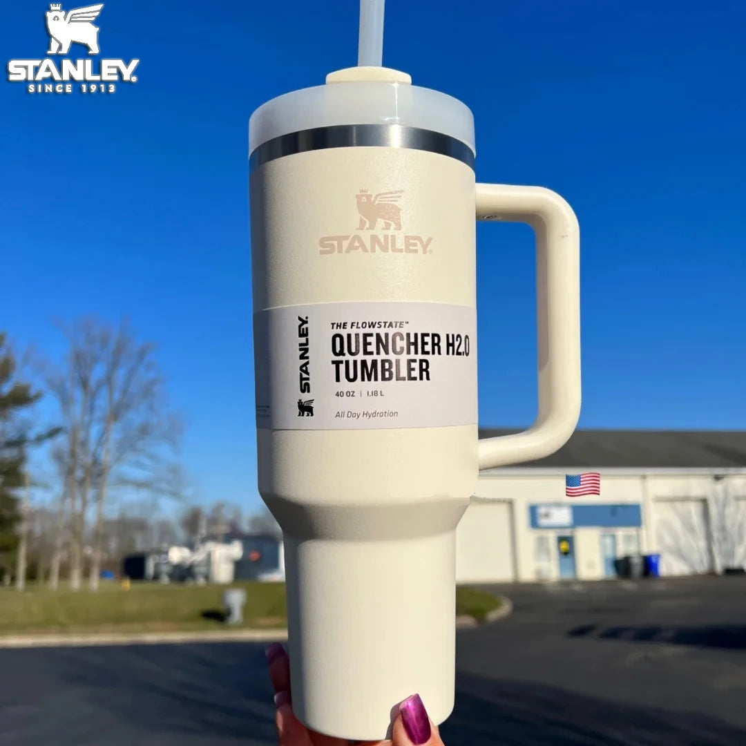 40 oz Stanley Quencher H2.0 Tumbler