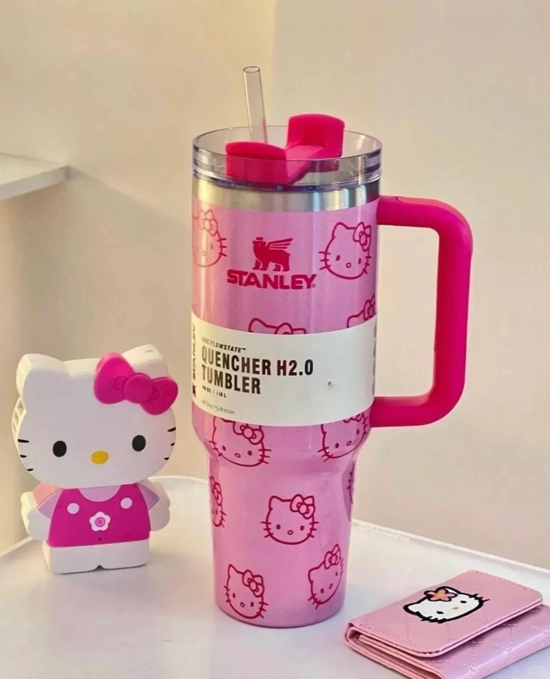 40 oz Stanley Quencher H2.0 Tumbler