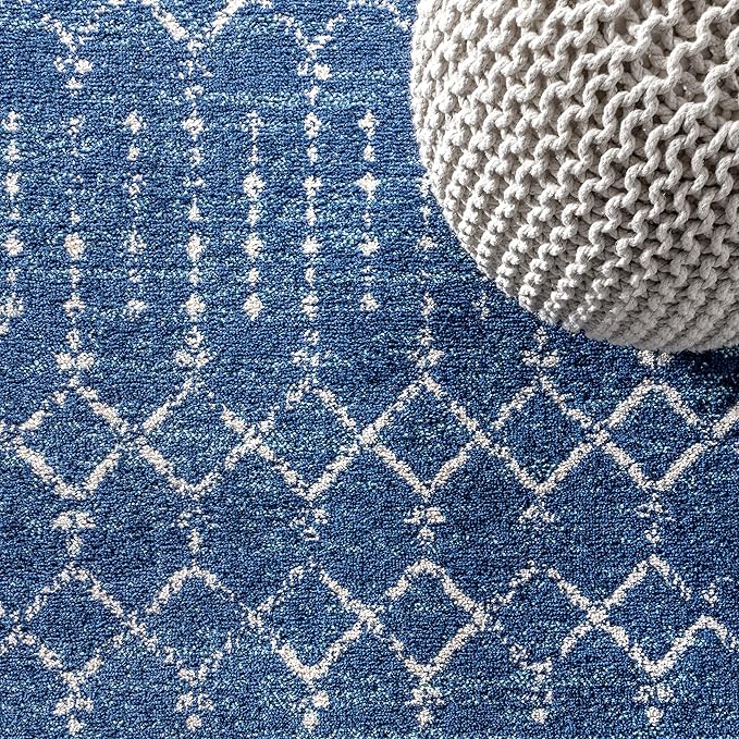 JONATHAN Y Boho Vintage Diamond Blue/White Square Area Rug 5X5 ft, Moroccan Hype for Living Room, Bedroom, Kitchen, Office, Easy-Cleaning, High Traffic, Pet-Friendly, Non-Shedding (MOH101A-5SQ)