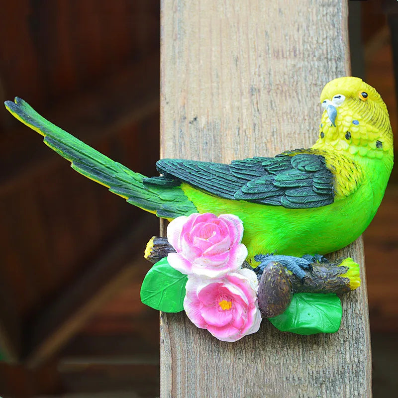 Creative Resin Parrot Wall Tree Mounted Outdoor Garden Decoration Statue Animal Sculpture For Home Office Garden Decor Ornament