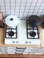 1 Pcs Dollhouse Miniature Kitchen Metal Stock Pot & Kettle: 1/12 Mini Simulation Kitchen & Dining Table Household Cookware Decor