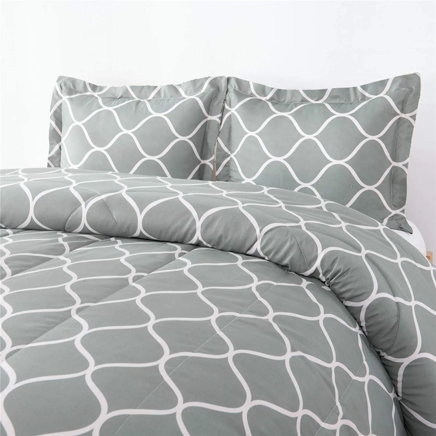 2-Pieces Gray Geometric Polyester Twin Bedding Comforter Set