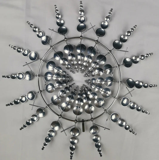Courtyard Garden Windmill Outdoor Wind Spinner Magical Metal Windmill Patio Lawn Garden Decor Kid Birthday Gift Wiatrak Metalowy