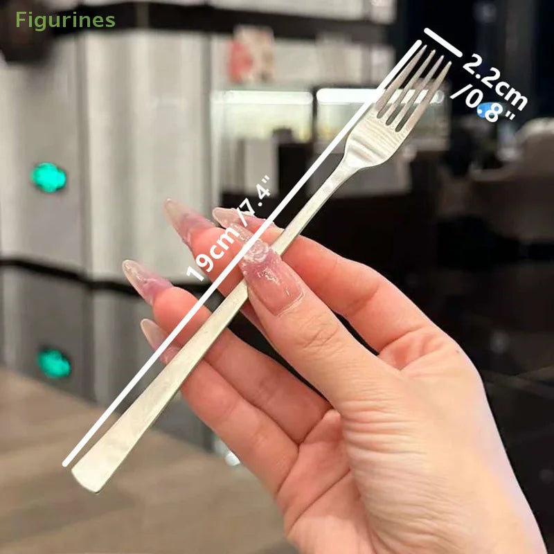 Korean Stainless Steel Dinner Forks Set Long Handle Four Tine Tableware for Salad Dessert Fruit Kitchen Cutlery