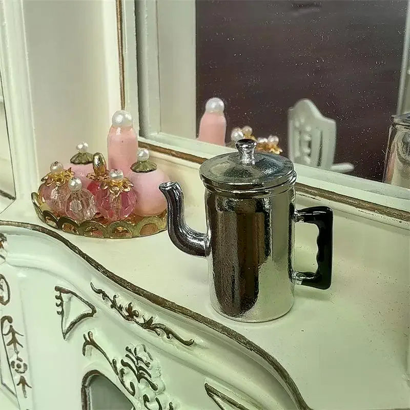 1:12 Cute Dollhouse Miniatures Kettle With Lid Models Kitchen Accessories For Doll House Decor Kids Pretend Play Toys DIY Gifts