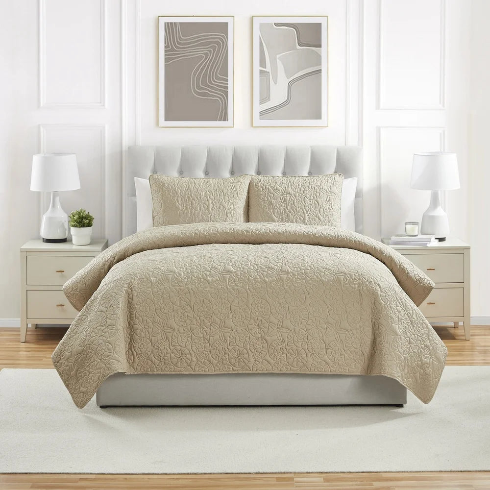 Coastal 3-Piece King Quilt Set Soft Lightweight Seashell Pattern Pinsonic Textured Hypoallergenic Microfiber Bedding Shams