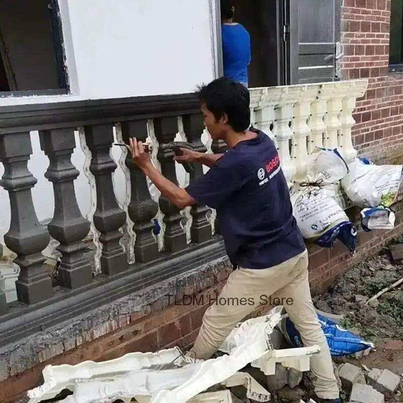 Home Garden Balcony Guardrail Vase Column Roman Column Molds Modern Cement Railing Building Mold European Villa Fence Handrail