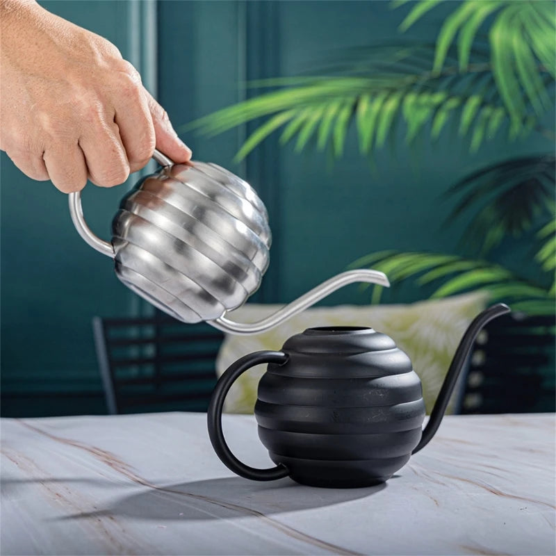 Garden Waterings Can with Long Handle Large Capacity Watering Kettles Sprinkers