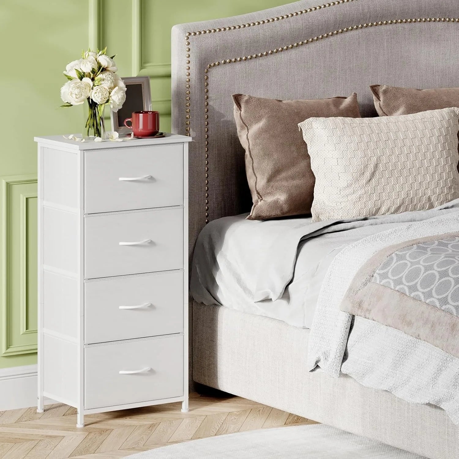 Tall Dresser for Bedroom with 4 Drawers, Storage Organizer Chest of Drawers with Removable Fabric Bins for Living Room Closet