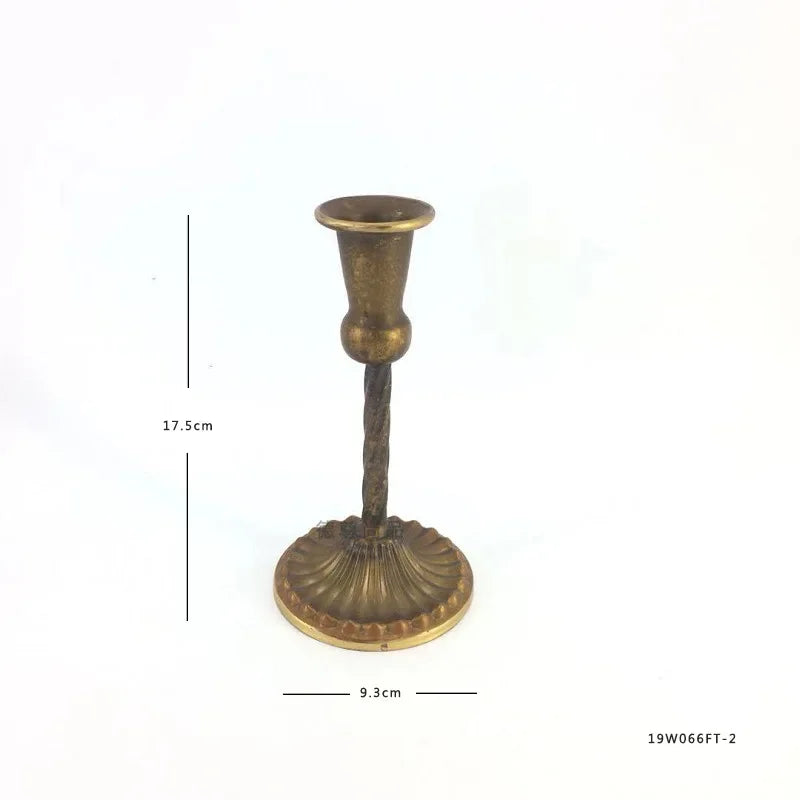 Single Headed Metal Candlestick Romantic Wedding Decorations Iron Art Candle Holders Living Room Candlelight Dinner Decoration