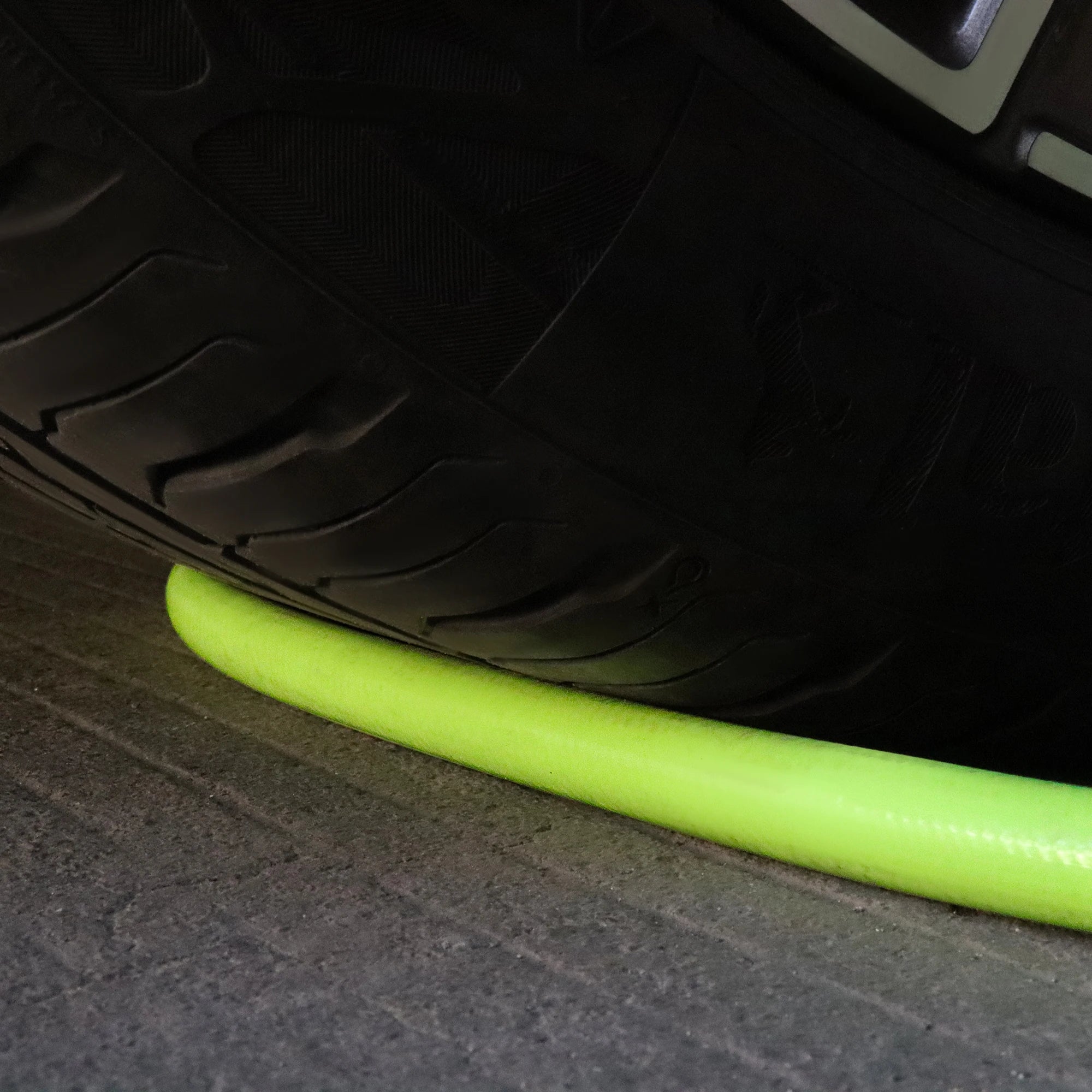 Air Hose 3/8" Heavy Duty Lightweight Kink Resistant Flexible Compressor Tough Pro Air Hose Working Pressure 300 PSI