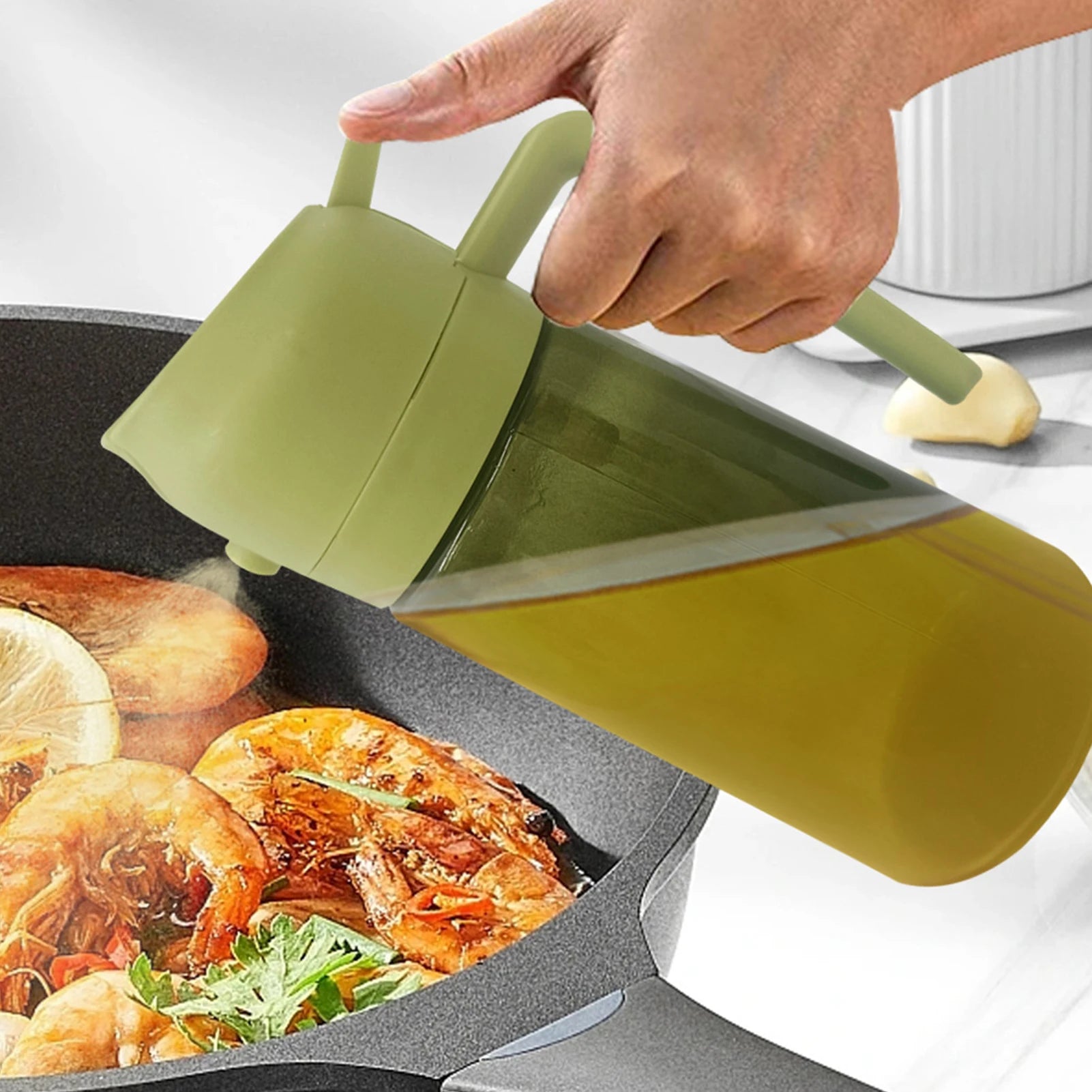 470ml Oil Dispenser Bottle for Kitchen Oil Spray Bottle 2-in-1 Cooking Press-type spray oil bottle Olive Oil dispenser Container