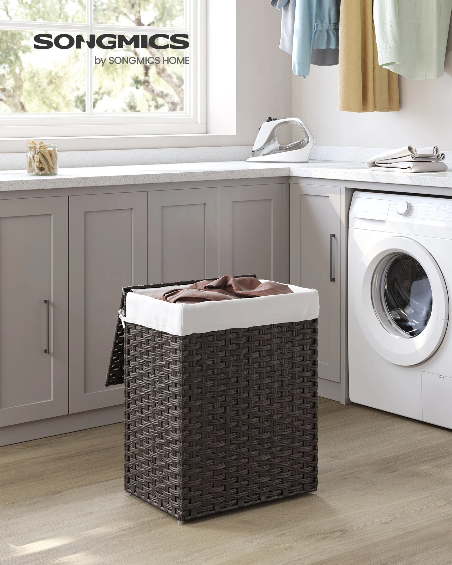 SONGMICS Laundry Hamper with Lid, 23.8 Gallon (90 L) Synthetic Rattan Clothes Laundry Basket with Lid and Handles, Foldable