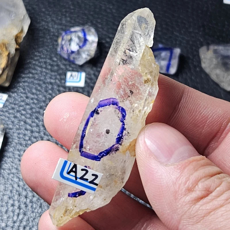 AAA+Witchcraft Herkimer Diamond Of Ore The Chakras Energy Stone Natural Crystals Heal Room Decor