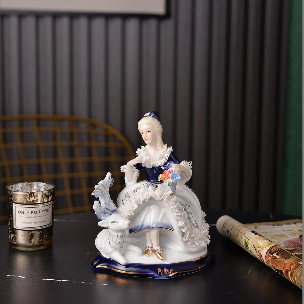 Ceramic Western-style beauty home living room TV cabinet tabletop decorative items, flower baskets, sheep handicrafts and gifts
