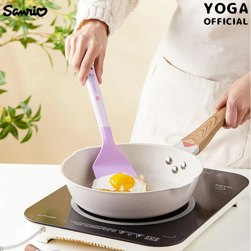 Cartoon Animation Sanrio Cinnamoroll My Melody Kuromi Hello Kitty Cute Pattern Silicone Kitchen Spatula Can Be Hung