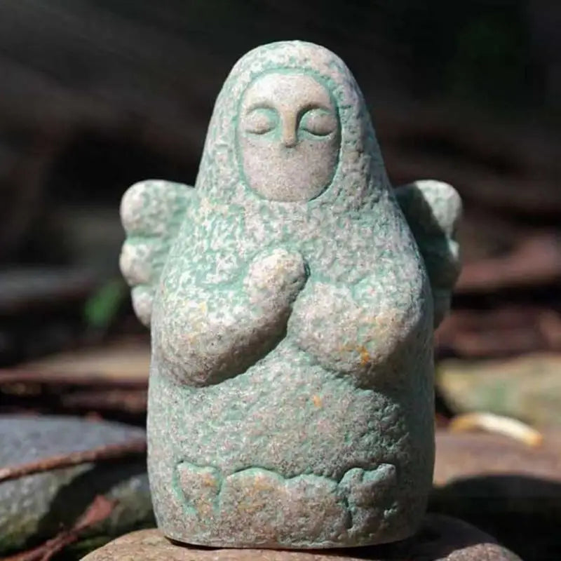 Praying Angel Statue, Goddess Hylia Statue, Resin Statue Fish Tank Decoration, Desk Decoration, Game Room Decoration