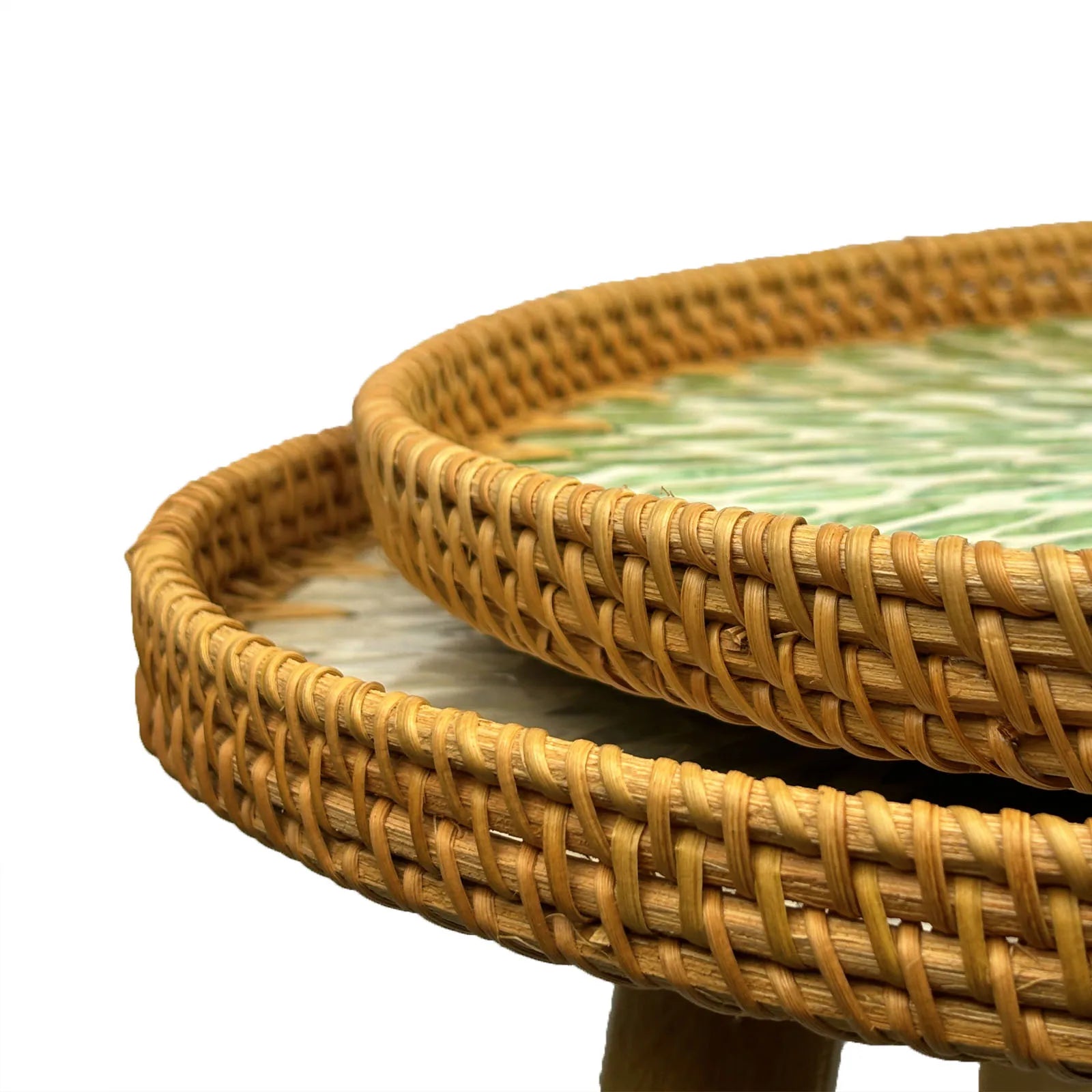 Rattan Round End Table, Boho Side Table for Living Room with Mother of Pearl Inlay, Small Coffee Table Wicker Bedsid Table