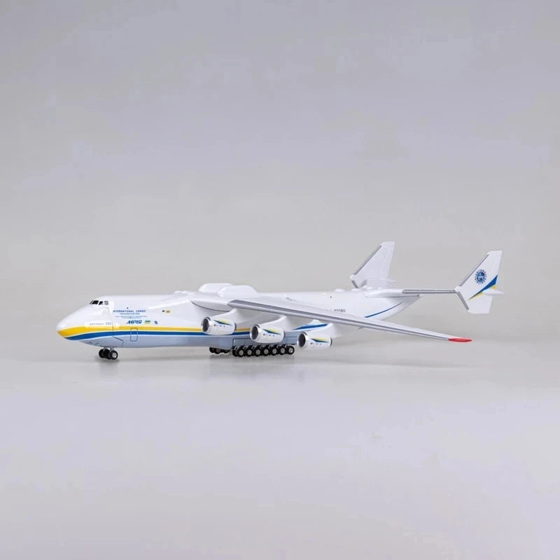An-225 Antonov 1:200 Airplane Model Transport Scale Ukraine Painted Mriya Strategic Cargo Aircraft Diecast Model for Collection