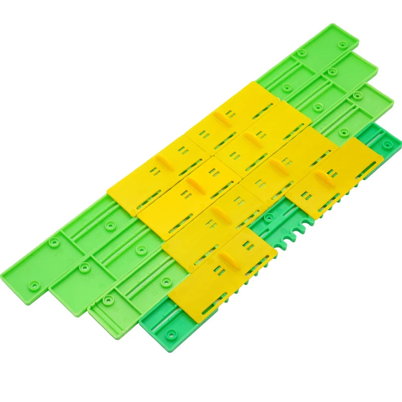 10PC Beekeeping Plastic Beehive Bee Box Door Anti-escape Hive Gate Sheet Nest Spacer Equipment Beekeeper Professional Tools
