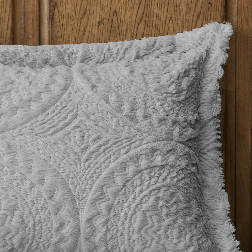 King/Cal King Embroidered Medallion Faux Fur Ultra Plush Comforter Mini Set